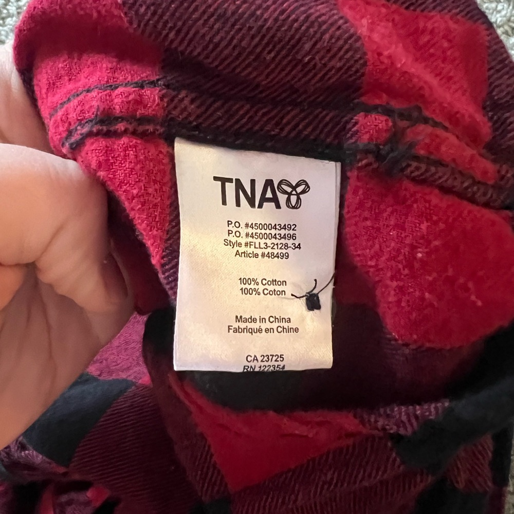 TNA Oversized Buffalo Plaid Flannel Shirt – Red & Black, Size Medium - Picture 3 of 5